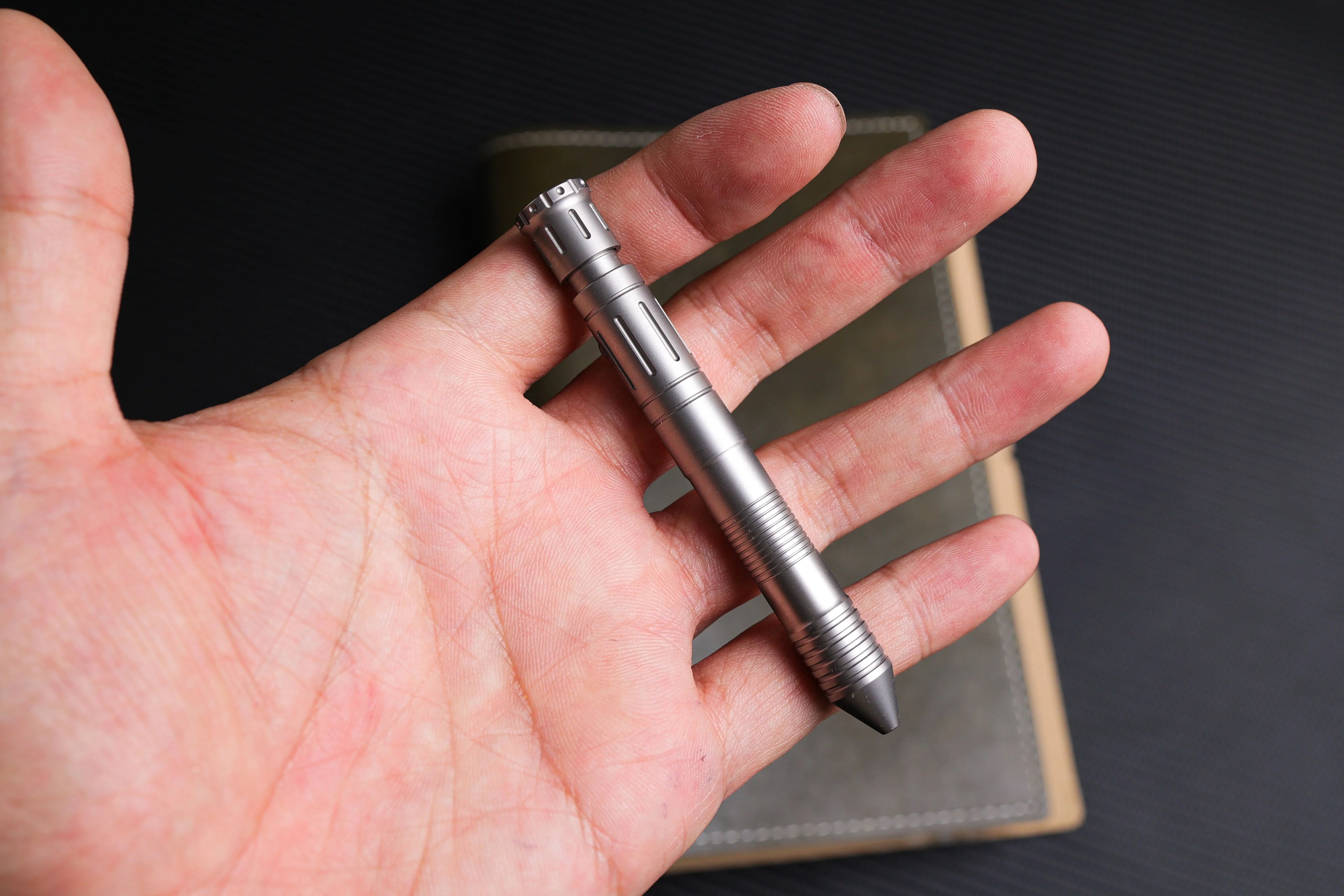 Crown-Quick Release Mini Pen