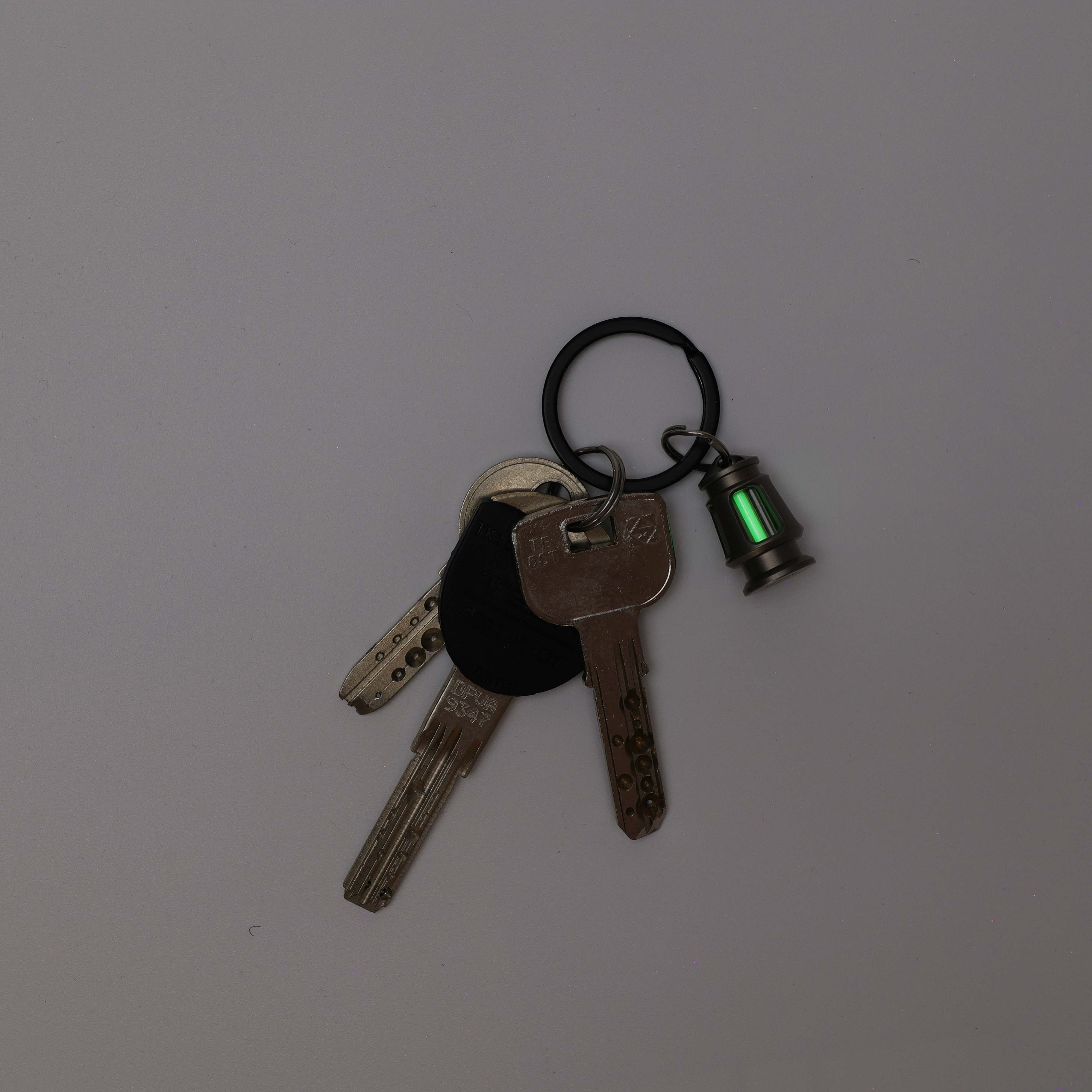 Titanium Lantern Glow Fob