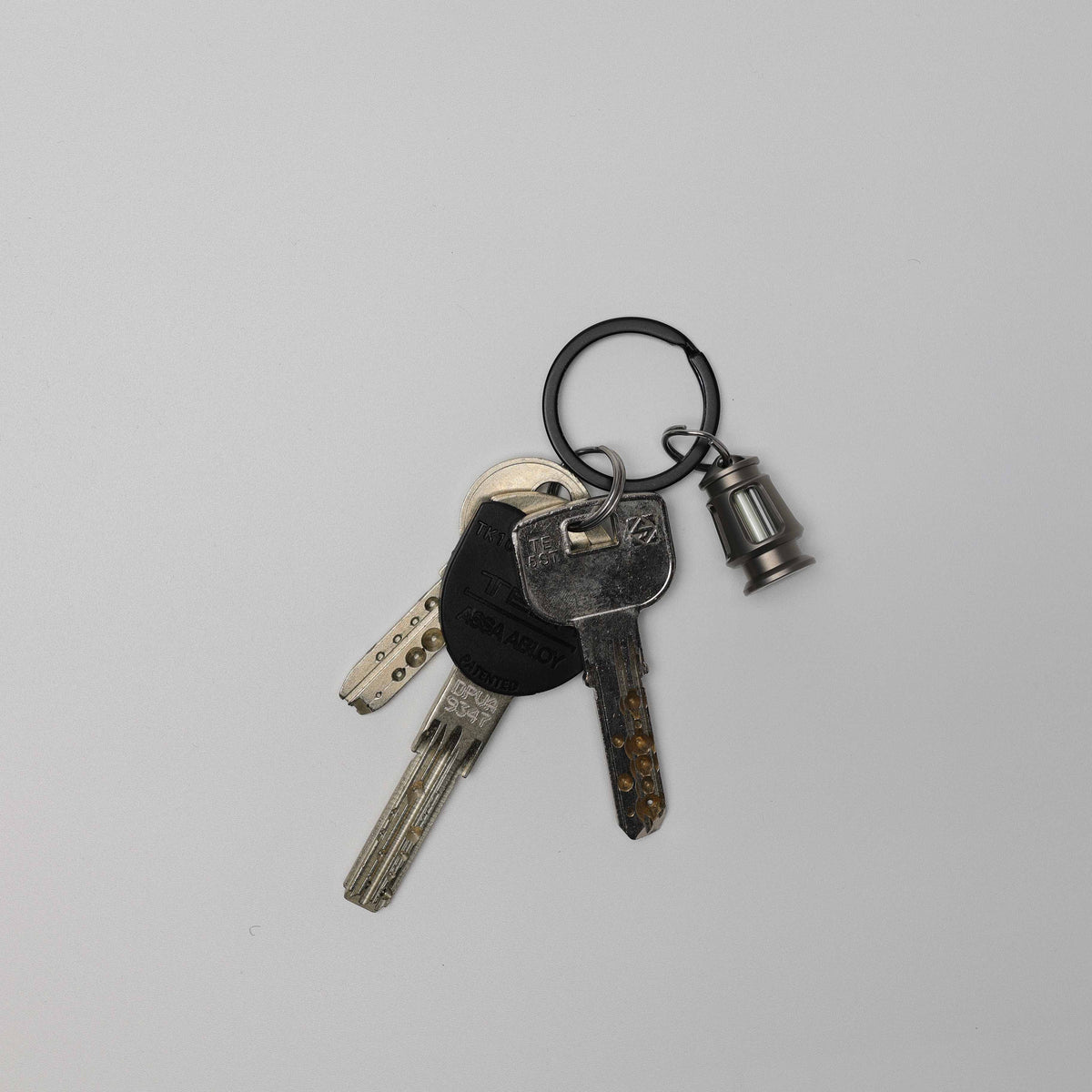 Titanium Lantern Glow Fob